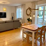 Butler Boho Boutique Netflix Füssen
