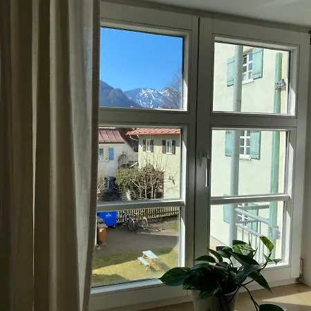 Butler Boho Boutique Netflix