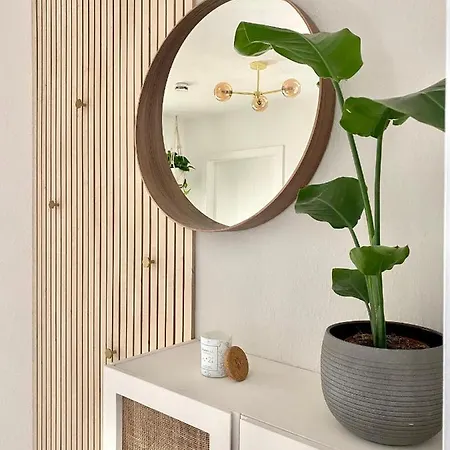 Apartment Boho Apartment Mit Balkon I Tiefgarage I Zentrum *