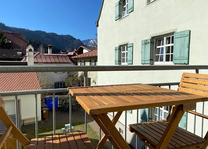 Butler Boho Boutique Netflix Füssen