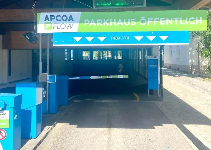 Butler Boho Boutique Netflix